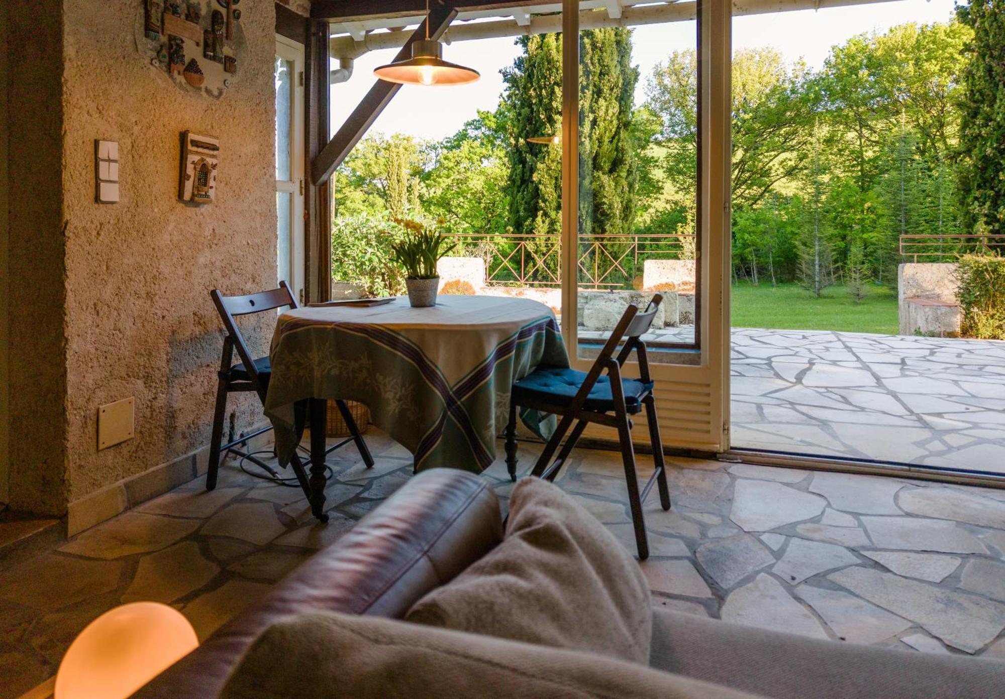 Séjour chez l'habitant Lacoume Saint-jacques